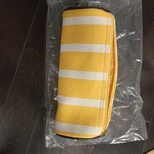 Estée Lauder Striped Makeup case